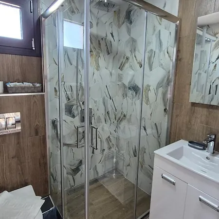 فيلة Agia Lydia Sea View House Karianí